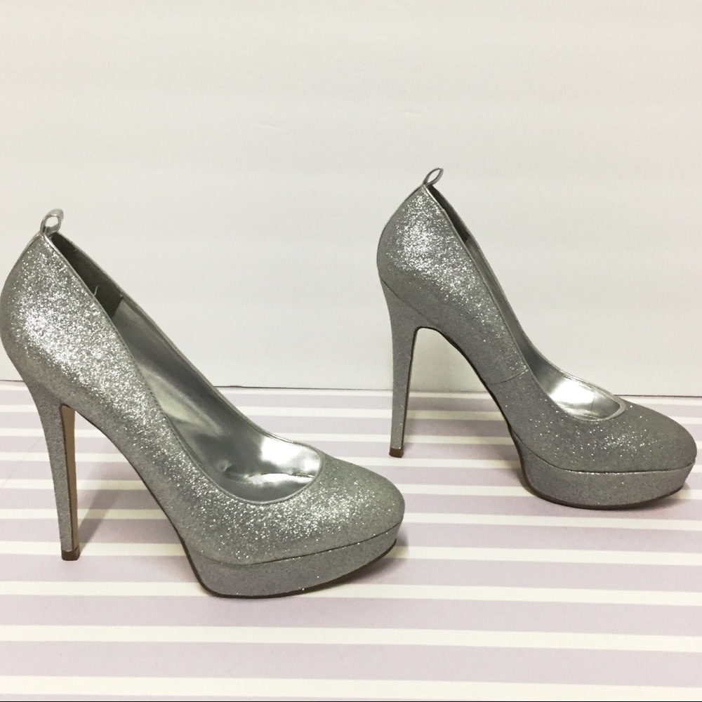 9 | 39 ALDO Silver Glitter Sparkly Platform Heels - Picture 3 of 6